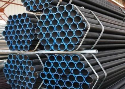 Özel ASTM A53 Standart Dikişsiz Boru Siyah Boya Servisiyle