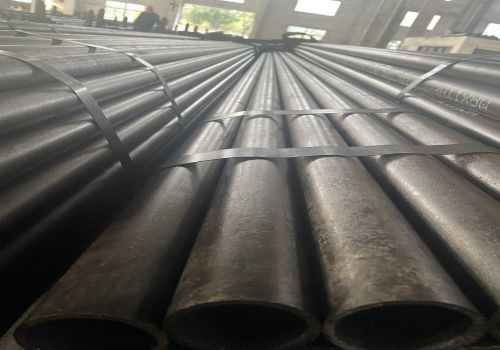 0.2-100mm Dikişsiz Çelik Borular Eğlenme Yüzey Tedavileri için Mümkün