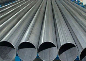5.8-12m Uzunluk ERW borusu Siyah Boyalı Galvanizli Korozyona Karşı Kaplama