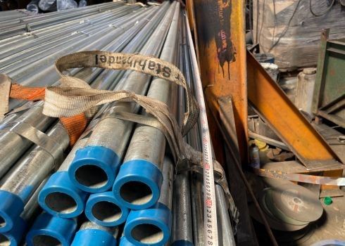 Q195-Q345 Sınıf Elektrogöz Kaynaklı Çelik Boru 0.5-60mm Son Kapakları Denetimi ile Özel