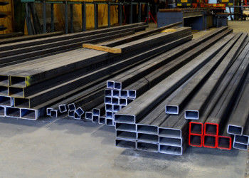 İnşaat malzemeleri için 1-12m uzunluğundaki galvanizli çelik boş bölümler