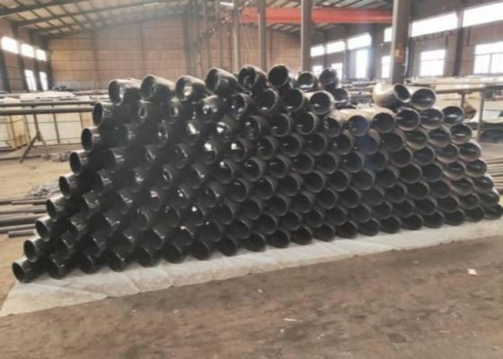 A105 Karbon çelik boru armatürleri Kalınlığı Sch10-Xxs 2-60mm Çalışma Pressi PN25