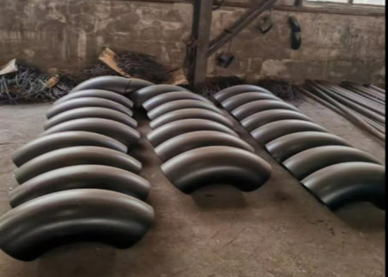 Karbon çelik boru armatürleri 1/2'in'den 12'ye kadar dikişsiz boyut ve 150 lb basınç için
