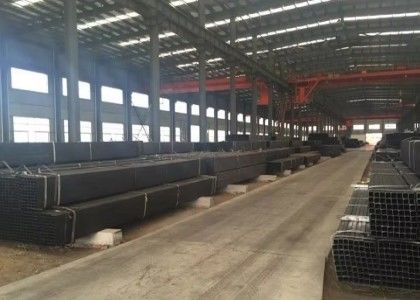 Uzunluğu 6 metre olan 6 metrelik çelik boş bölümler ve Q195-Q345 ISO sertifikası