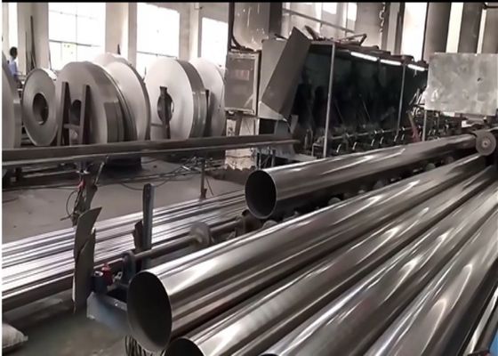 Uzunluk 6000mm/12000mm Paslanmaz çelik tüp ürünleri Tekniği Soğuk olarak yuvarlanmış Sıcak olarak yuvarlanmış