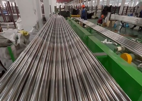 Uzunluk 6000mm/12000mm Paslanmaz çelik tüp ürünleri Tekniği Soğuk olarak yuvarlanmış Sıcak olarak yuvarlanmış