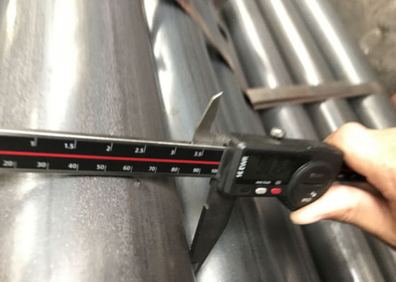 Çıplak Yüzey Bitirme Karbon Çelik Kaynaklı Boru En Optimal Performans için Dikdörtgen Şekilde