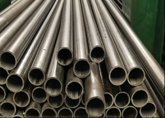 ERW kaynaklı çelik boru desteği düz / Beveled / Threaded / Grooved uçları Lenth 1-24M