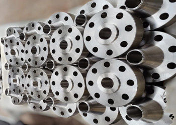 Pas geçirmez yağ yüzeyi, ipli bağlantı performansı için flens üzerinde çelik kayma