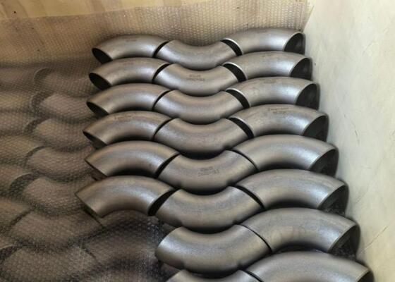 OEM Yüksek Korozyon Direnci ve ASME B 16.9 Standartı ile 1/2 Inch - 24 Inch Boyut Aralığı ile Sahte Paslanmaz Çelik Boru Bileşenleri