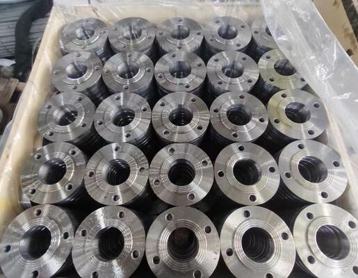 Güvenli boru hattı bağlantıları için hassasiyetle dövülmüş korozyona dayanıklı çelik flanslar