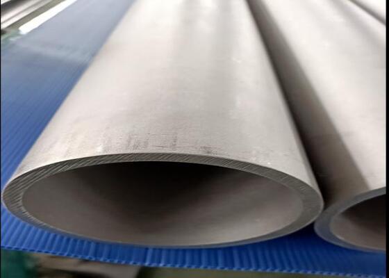 Yüksek basınçlı uygulamalar için 2mm'den 60mm'ye kadar duvar kalınlığı ve 1-12m özel uzunluğu olan dikişsiz çelik boru