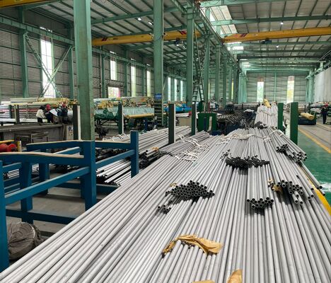 2mm ila 60mm Et Kalınlığına Sahip, FBE Kaplamalı ve Endüstriyel Uygulamalar İçin Özelleştirilmiş Uzunlukta Dikişsiz Çelik Boru